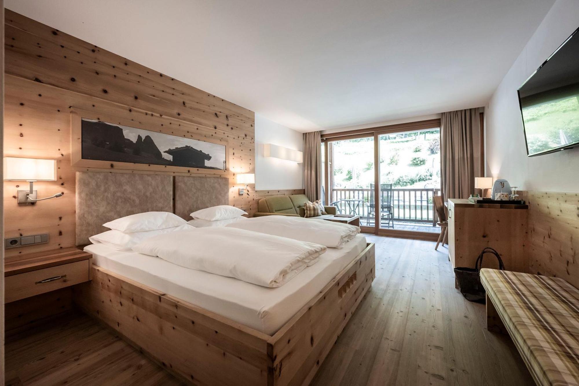 Hotel Dolmites Nature Vigilerhof